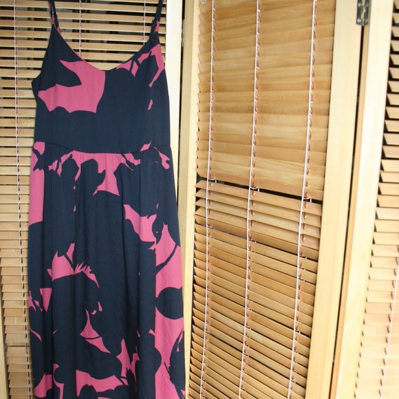 Loft Dress Black with Red Design Size O - Picture 7 of 8